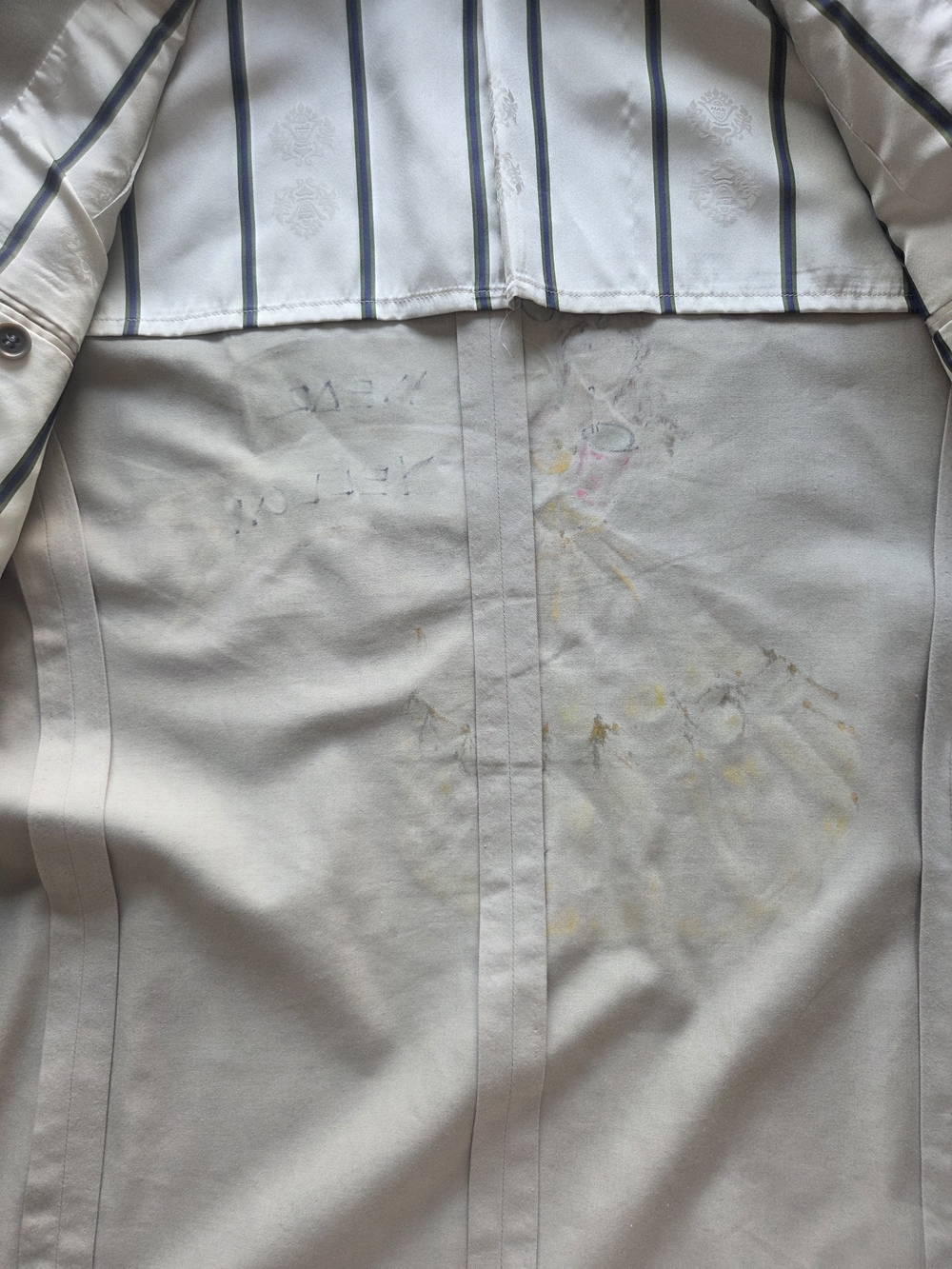 Hand-painted Belle Disney Blazer "On Wednesday We Wear Yellow" Oversized M/L/XL - Picture 14 of 14